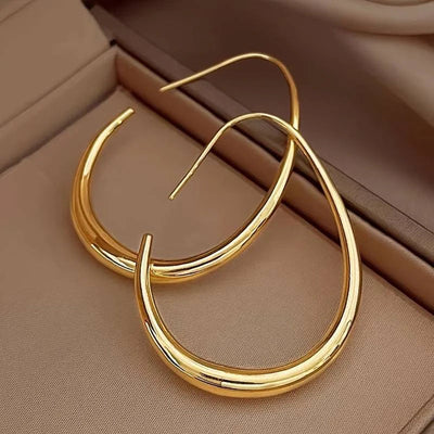 Antique Gold Hoop Earrings – Vintage Style, Lightweight Design, 1.5 Inches Diameter for Timeless Elegance 0