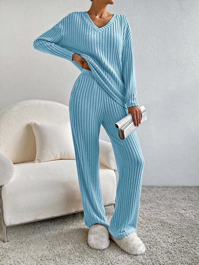 Catherine | Women's Lounge Set V-Neck Ribbed Sweater and Wide-Leg Pants 1