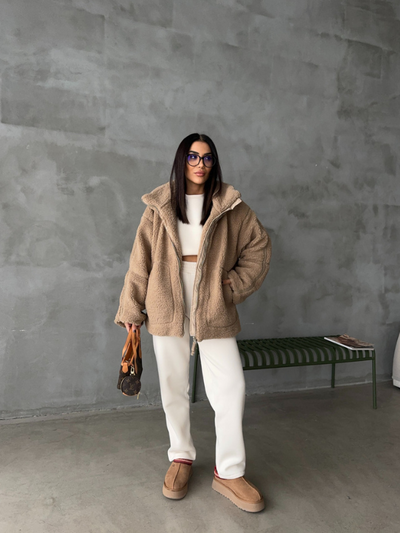 Daphne | Women's Oversized Sherpa Fleece Jacket 3