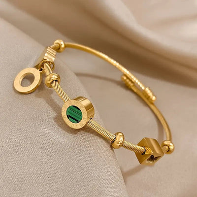 Elegant Gold Bracelet with Intricate Design – Emerence Rousseau Style 1