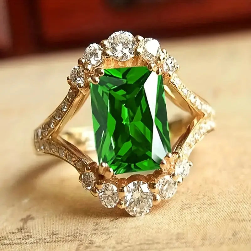 Elegant Gold Grenthal Ring for Women – Unique Design, Lightweight and Comfortable, Perfect for Any Occasion 0