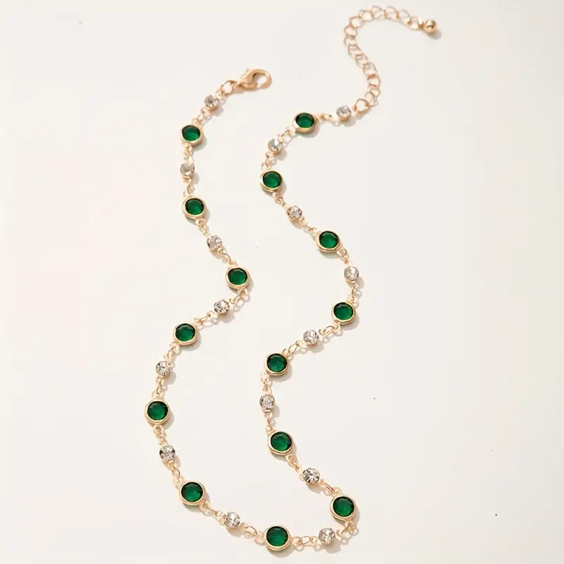 Elegant Gold Necklace with Adjustable Length – Versatile Design for Casual and Formal Occasions 3