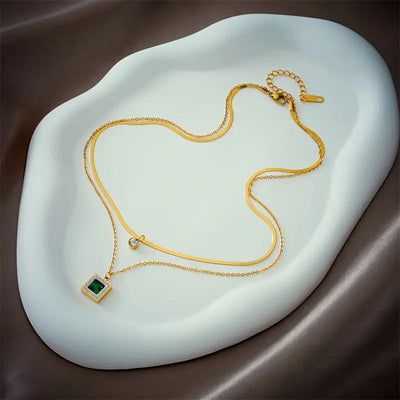 Elegant Gold Necklace with Intricate Design – Tirena Valeure 3