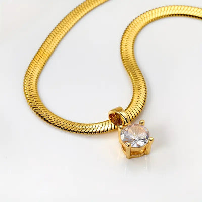 Elegant Gold Rhinestone Pendant Necklace for Women - Adjustable Chain, Lightweight Jewelry Accessory 1