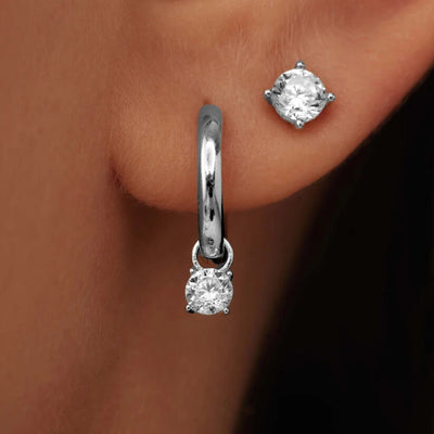 Elegant White Gold Earrings with Larmes de Lune Stone – Lightweight and Versatile Design for Any Occasion 2