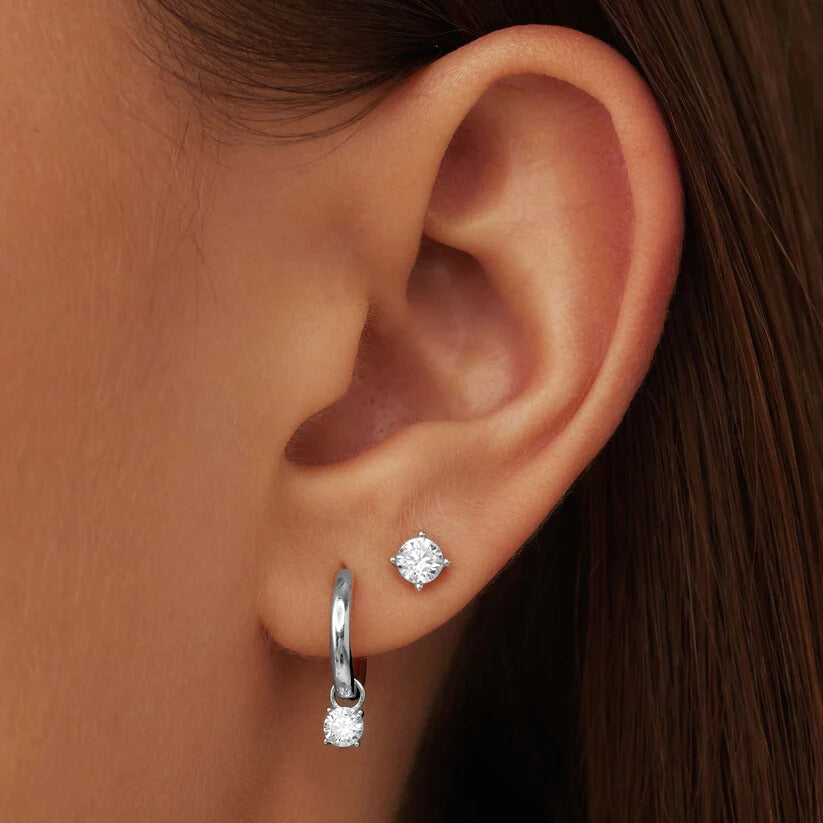Elegant White Gold Earrings with Larmes de Lune Stone – Lightweight and Versatile Design for Any Occasion 3
