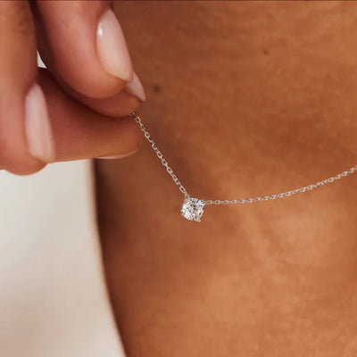 Moissanite Pendant Necklace in White Gold – Adjustable 16-18 Inch Chain, Elegant Jewelry for Any Occasion 3