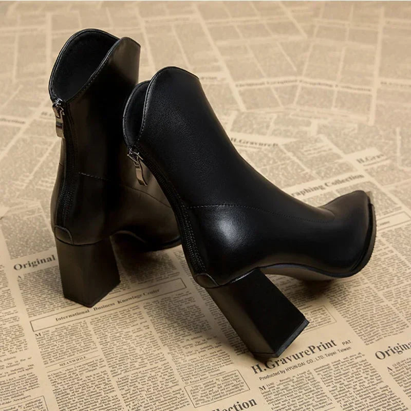 Olivia | Women's Chelsea Boots with Chrome Tip 2