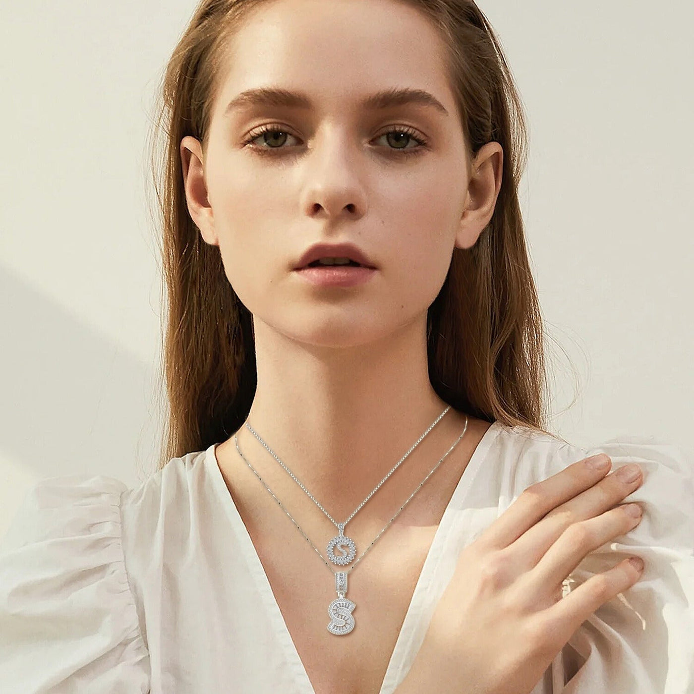 Pave Initial Necklace Set in White Gold – Personalized Letter Jewelry with Adjustable Chain and Elegant Pave Setting 4